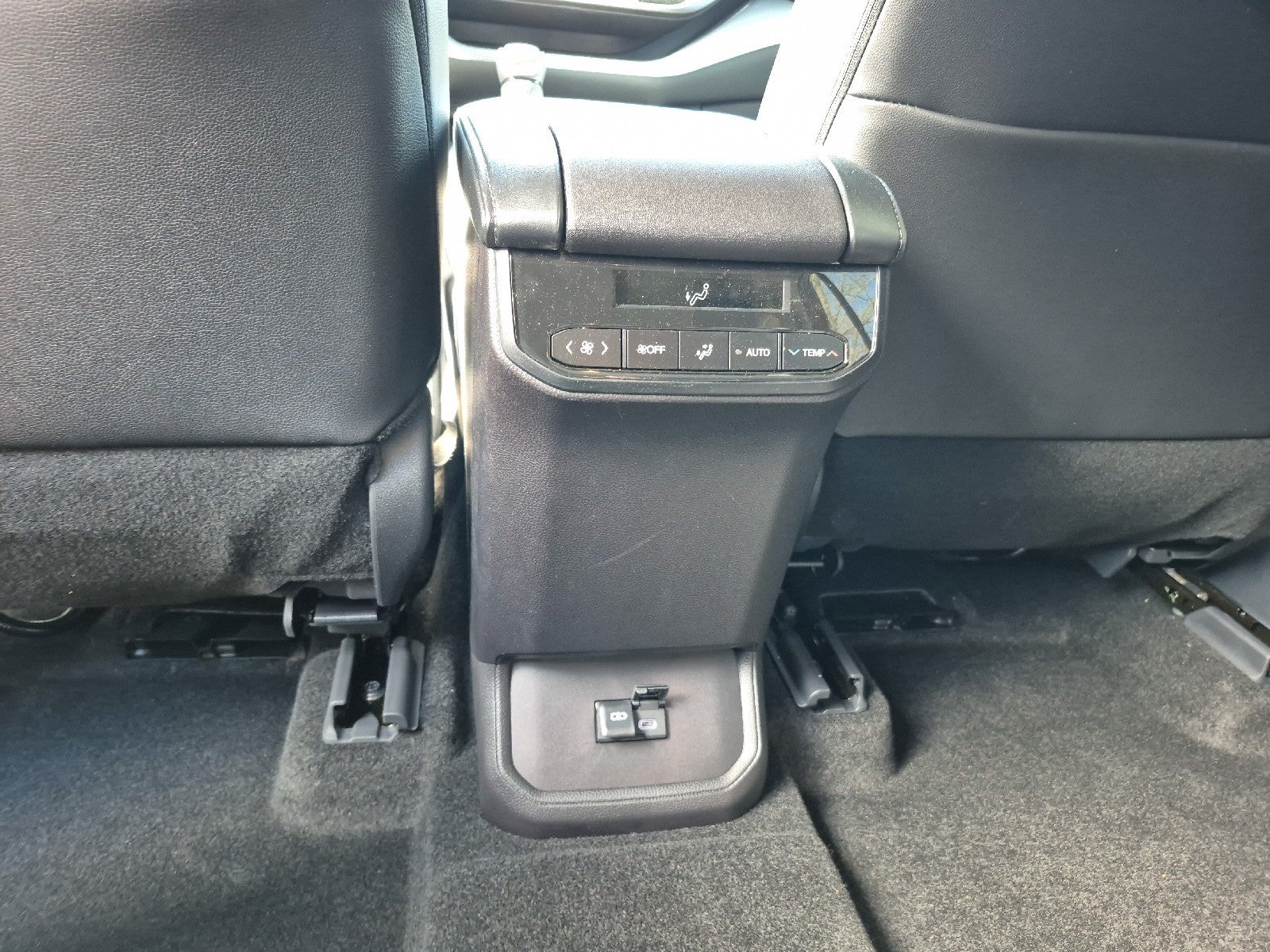 2026 Toyota Highlander Hybrid Hybrid XLE