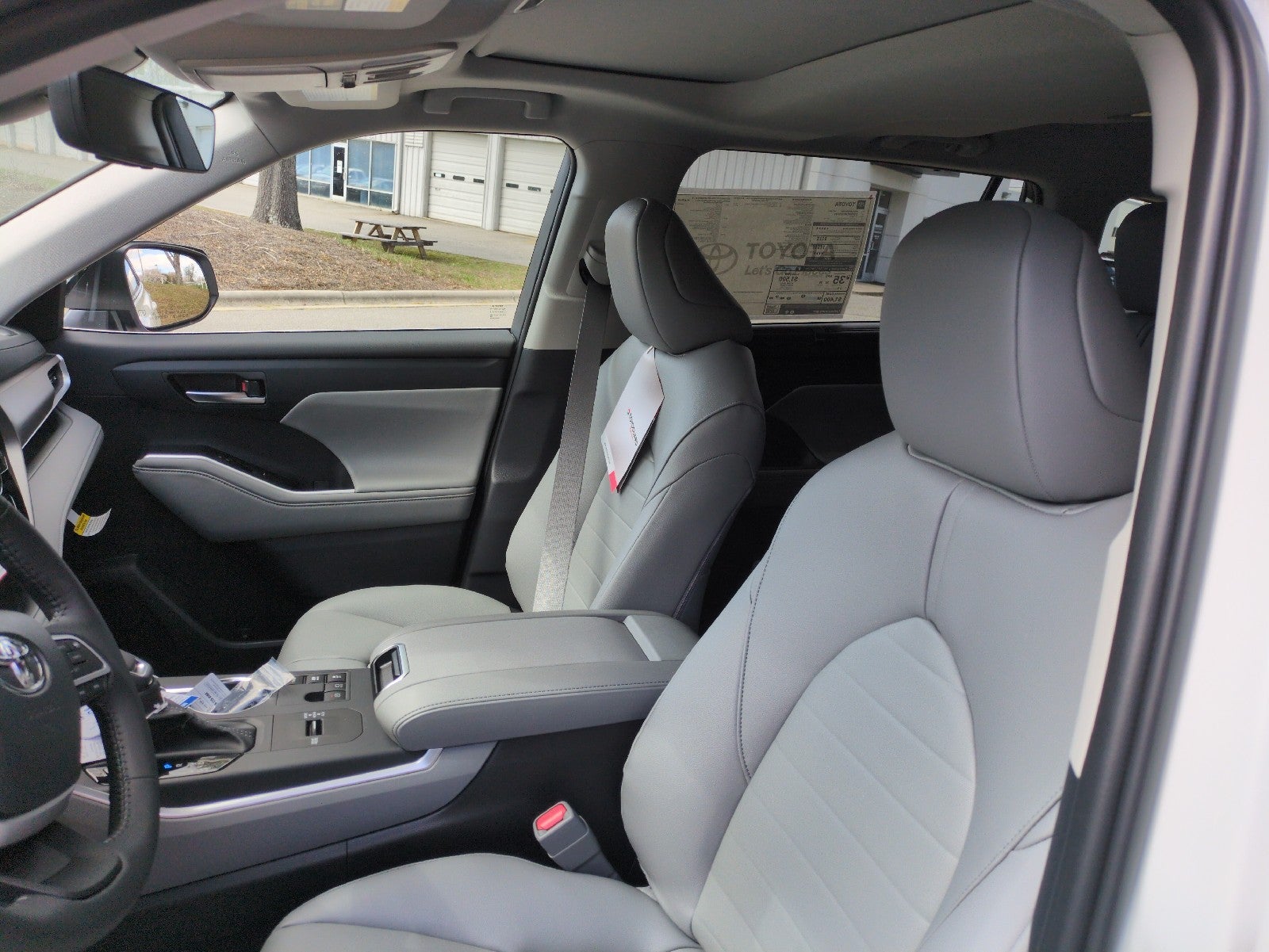 2026 Toyota Highlander Hybrid Hybrid XLE