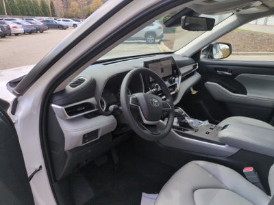 2026 Toyota Highlander Hybrid Hybrid XLE