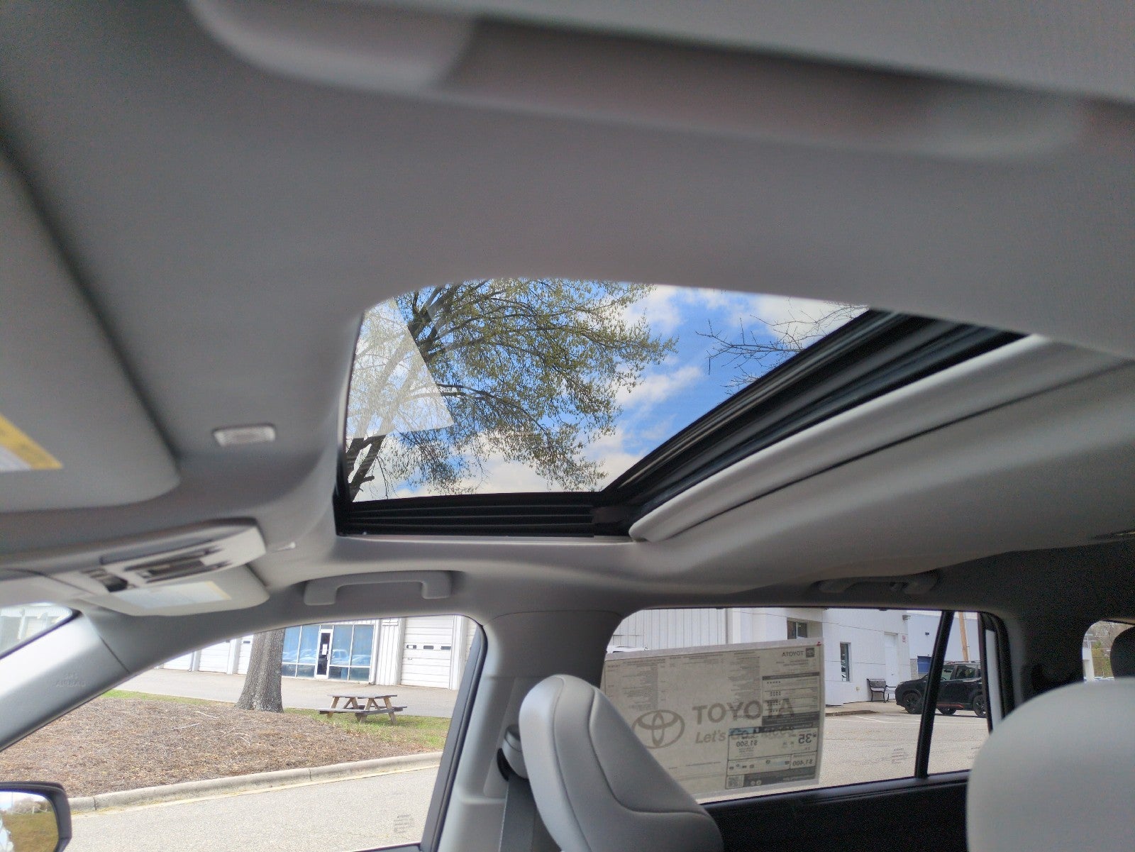 2026 Toyota Highlander Hybrid Hybrid XLE