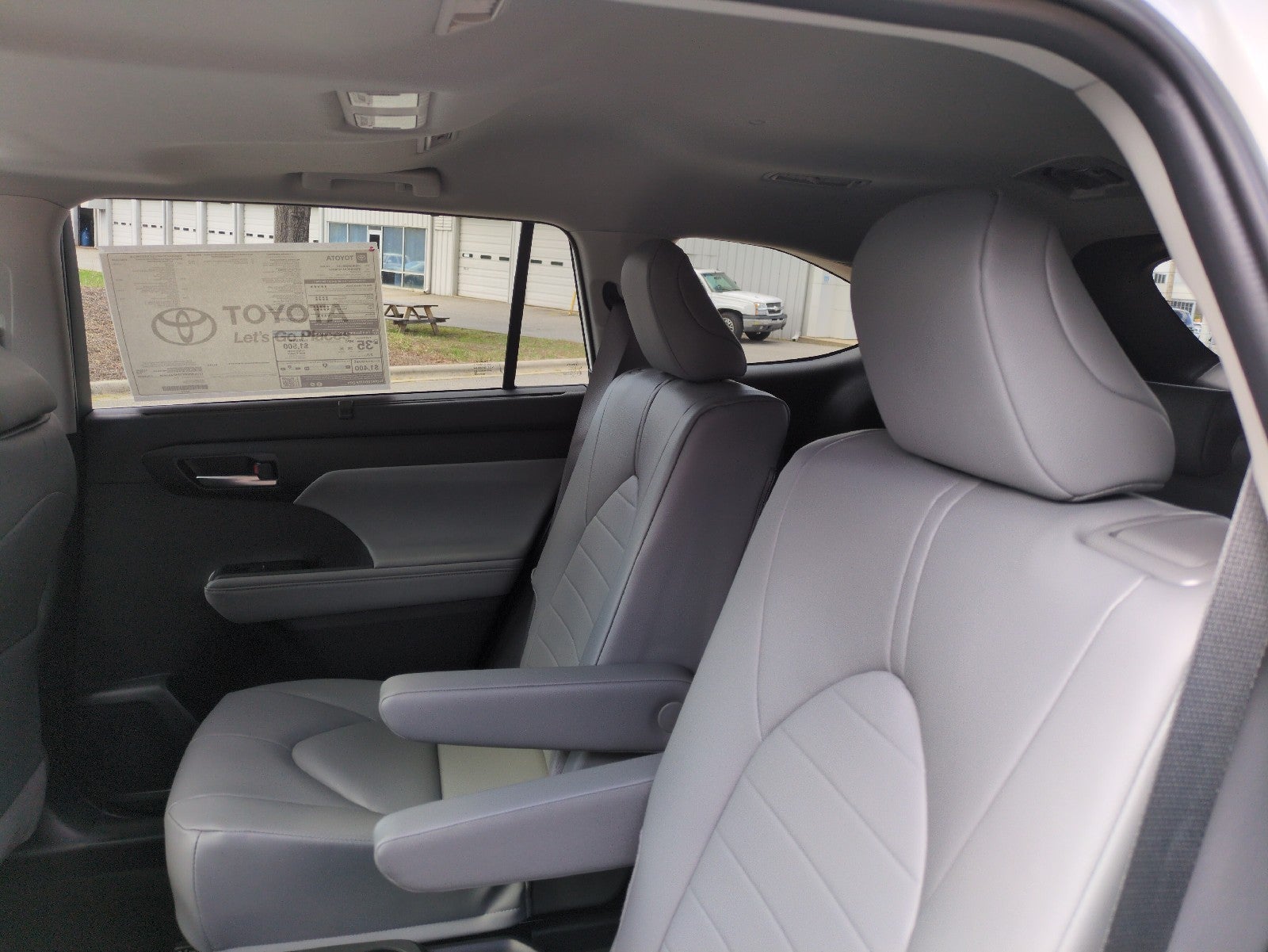 2026 Toyota Highlander Hybrid Hybrid XLE