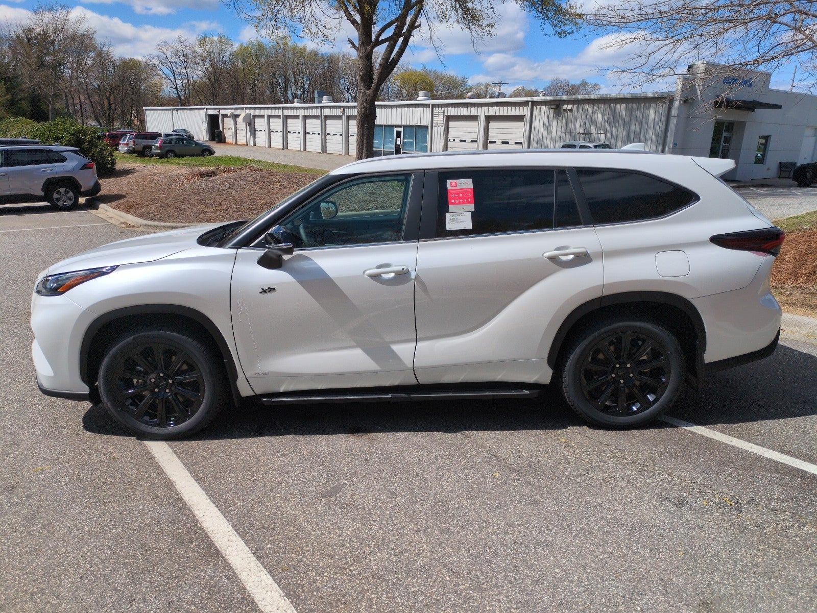 2026 Toyota Highlander Hybrid Hybrid XLE
