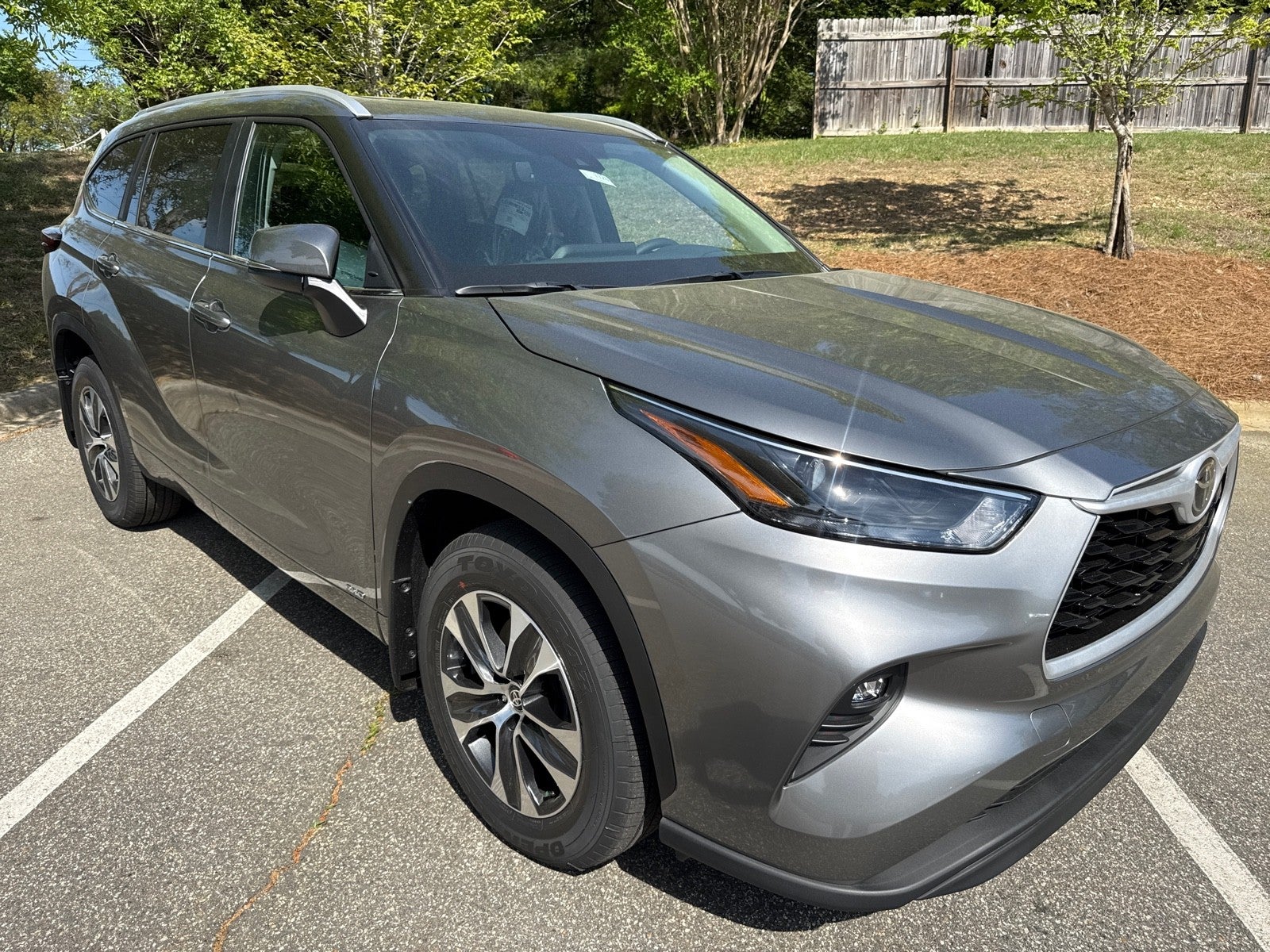 2026 Toyota Highlander Hybrid Hybrid XLE
