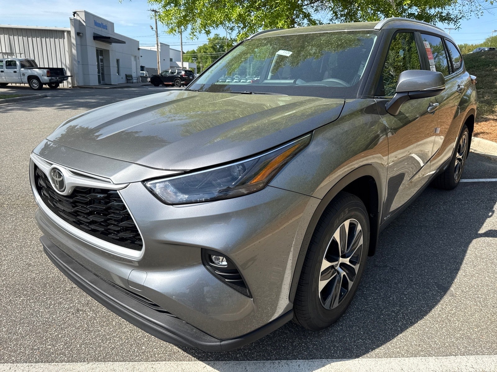 2026 Toyota Highlander Hybrid Hybrid XLE