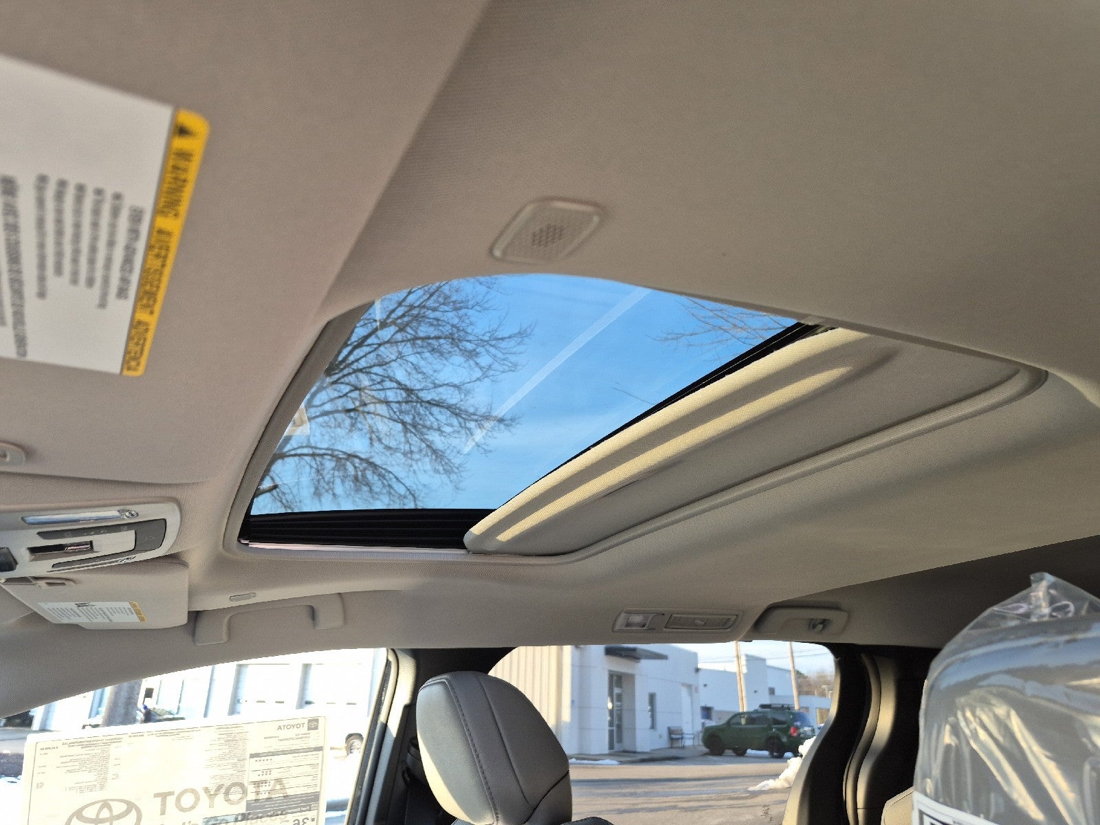 2026 Toyota Sienna 4DR FWD 8P XLE