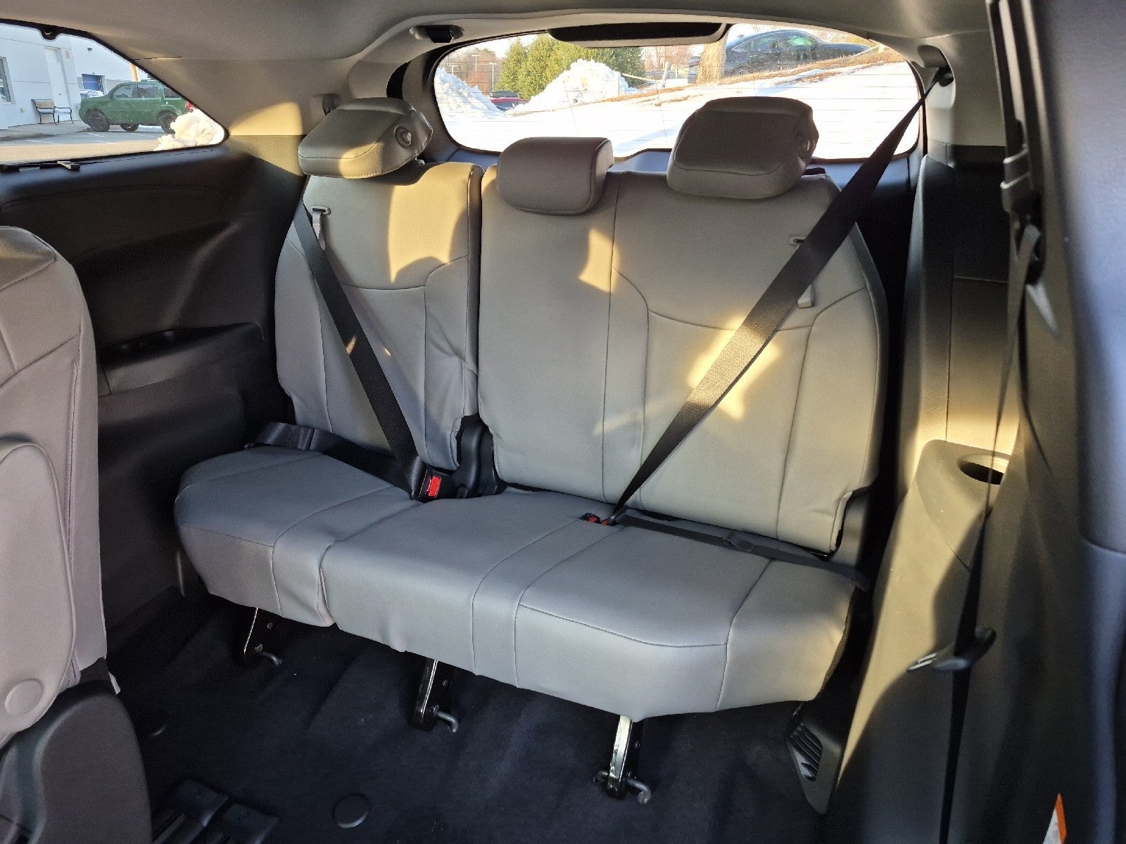 2026 Toyota Sienna 4DR FWD 8P XLE