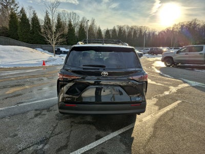 2026 Toyota Sienna 4DR FWD 8P XLE