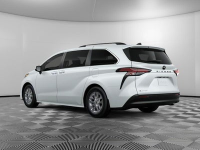 2026 Toyota Sienna XLE