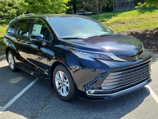 2026 Toyota Sienna Limited
