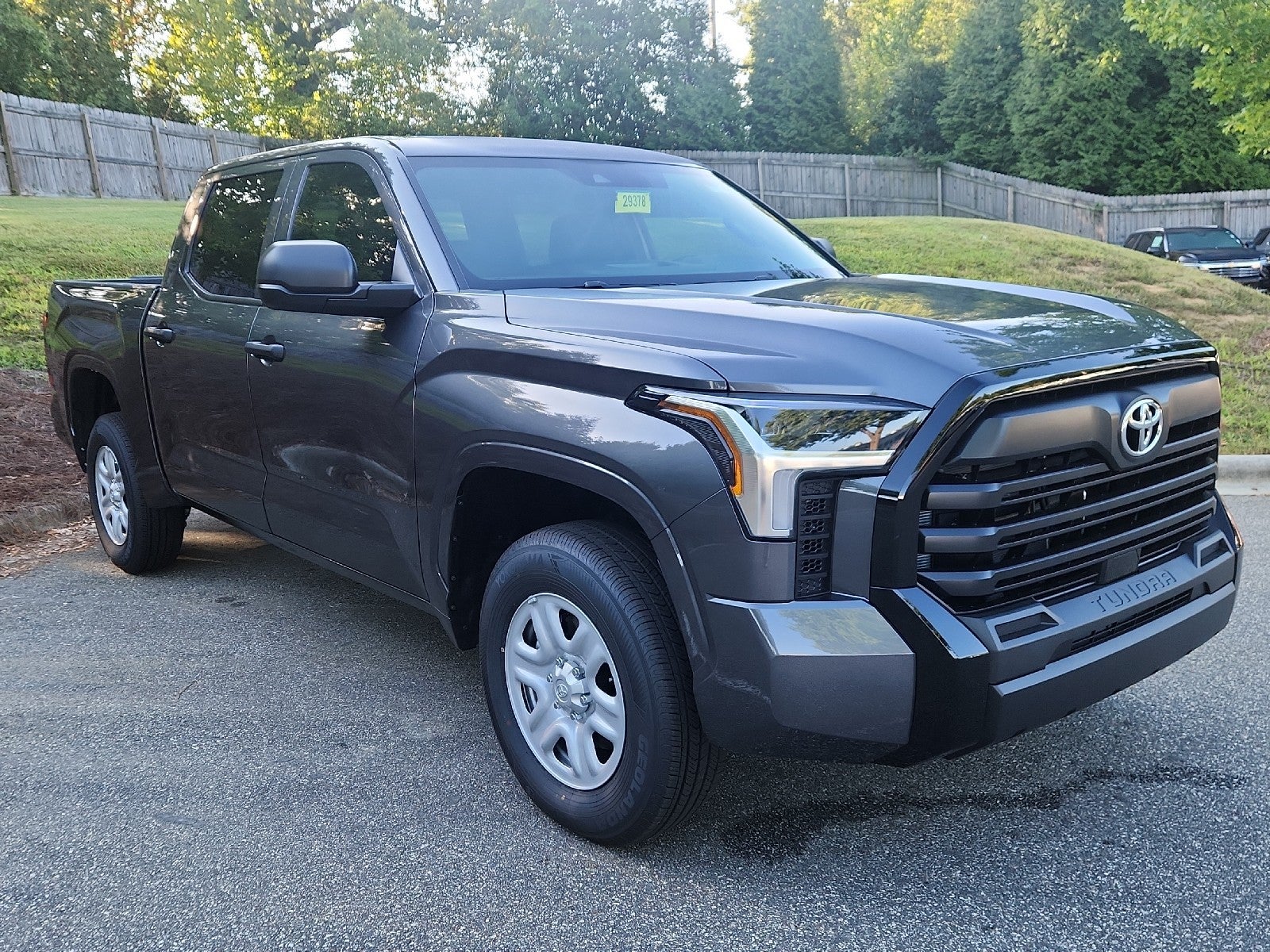 2026 Toyota Tundra 4WD 4WD CREW SR 5.5'