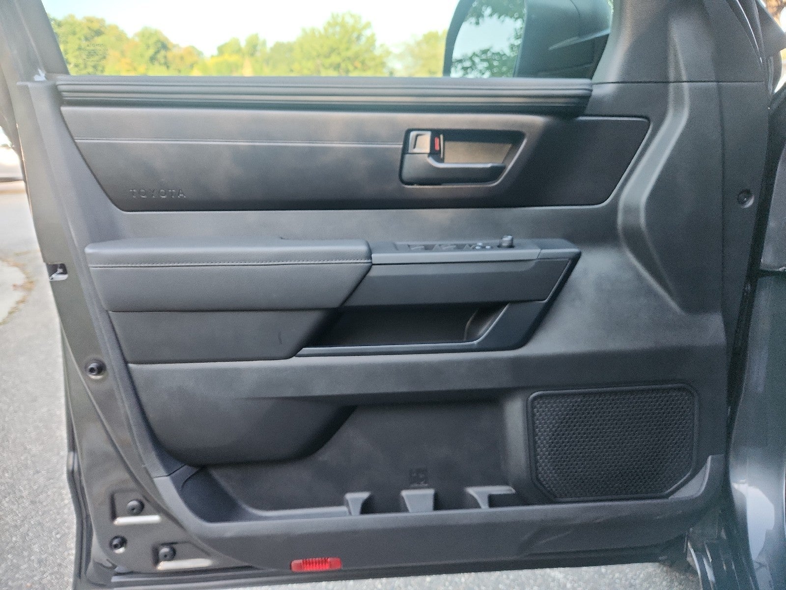 2026 Toyota Tundra 4WD 4WD CREW SR 5.5'