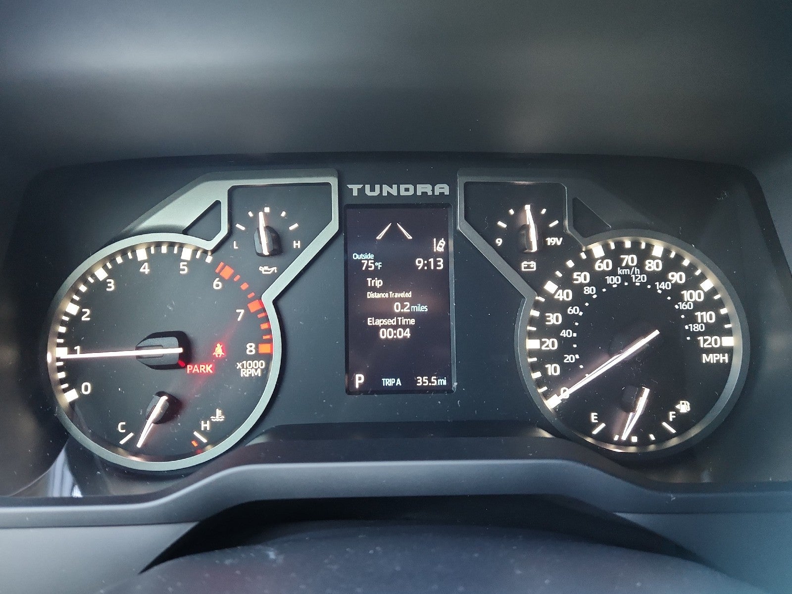 2026 Toyota Tundra 4WD 4WD CREW SR 5.5'