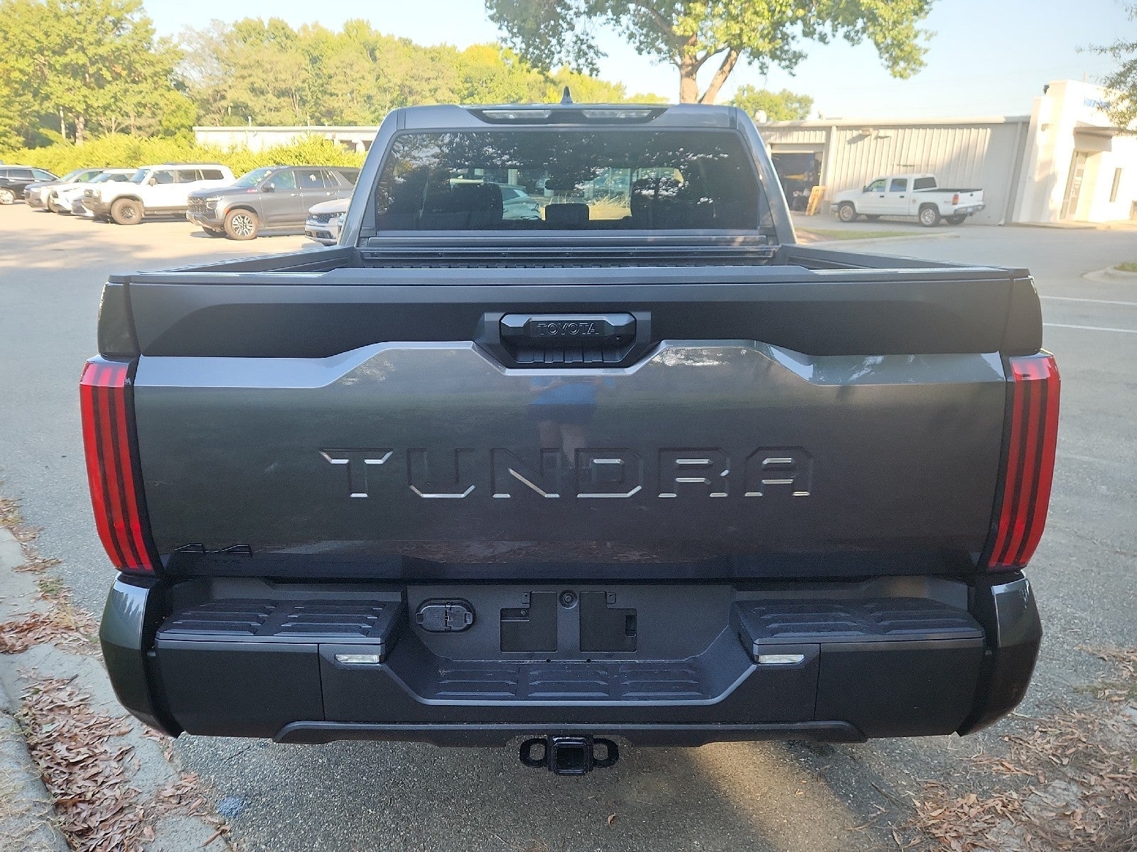 2026 Toyota Tundra 4WD 4WD CREW SR 5.5'