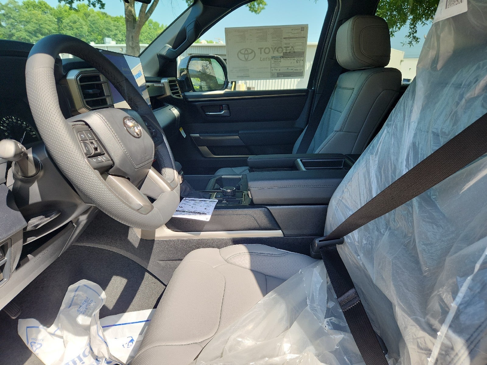 2026 Toyota Tundra 4WD 4WD CREW SR5 5.5'