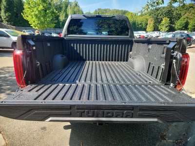 2026 Toyota Tundra 4WD 4WD CREW SR5 5.5'