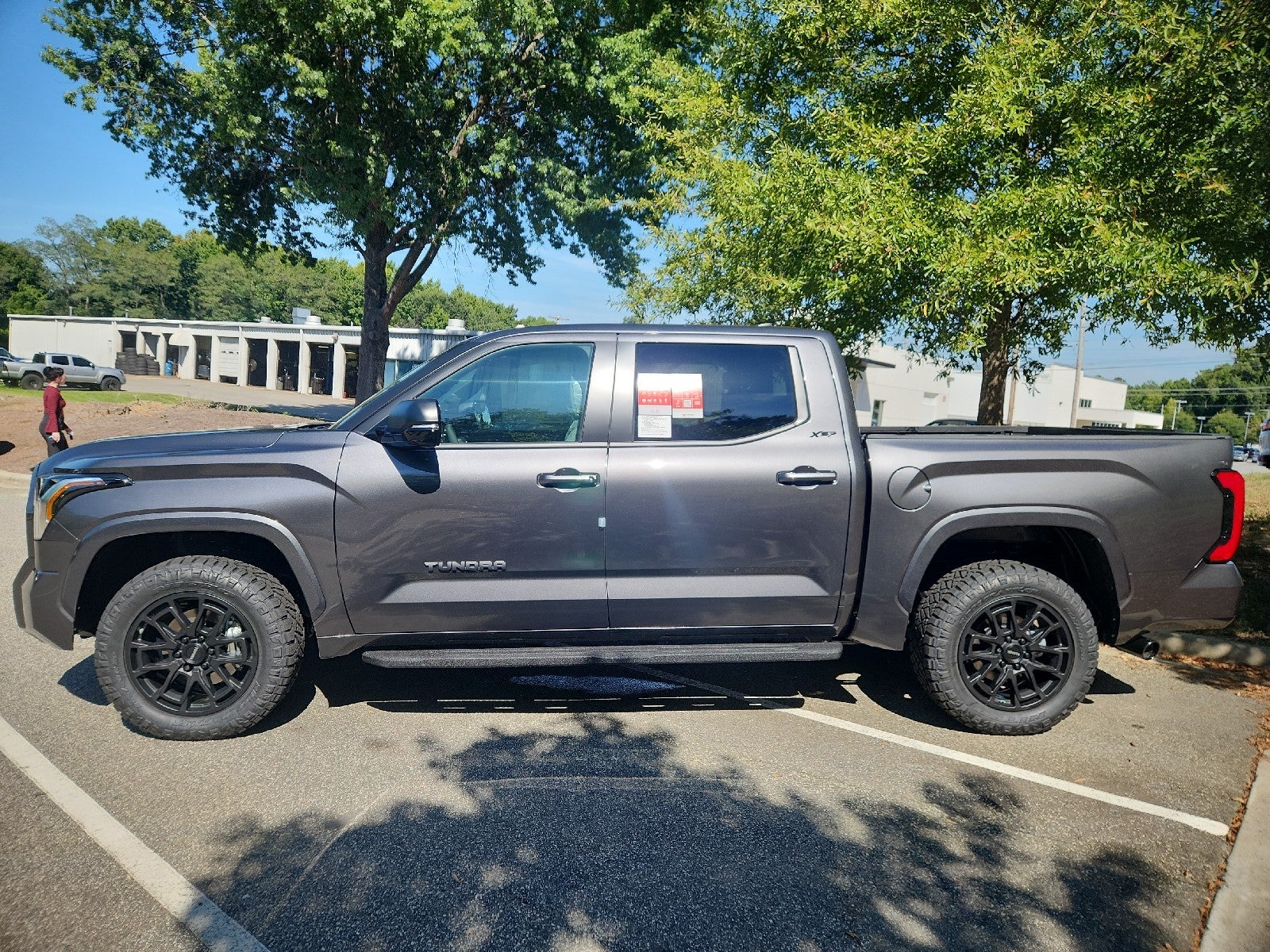 2026 Toyota Tundra 4WD 4WD CREW SR5 5.5'