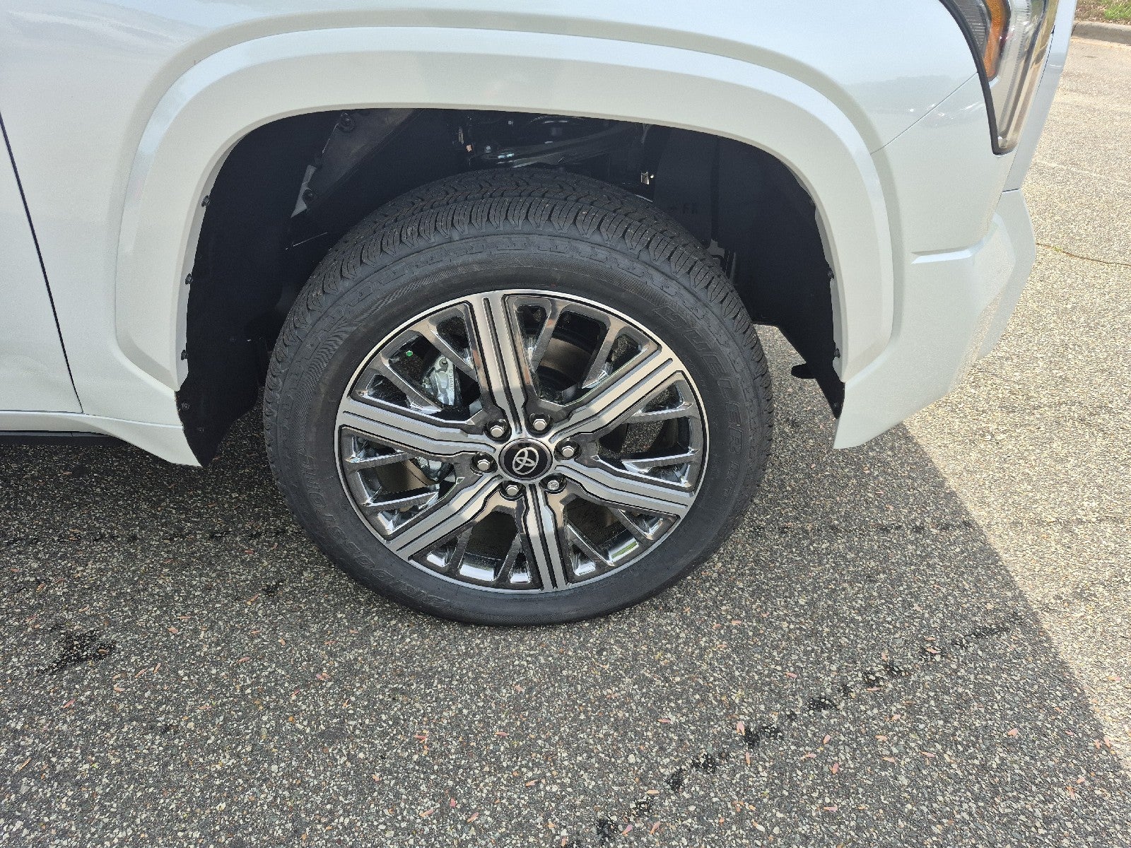 2026 Toyota Tundra i-FORCE MAX Capstone