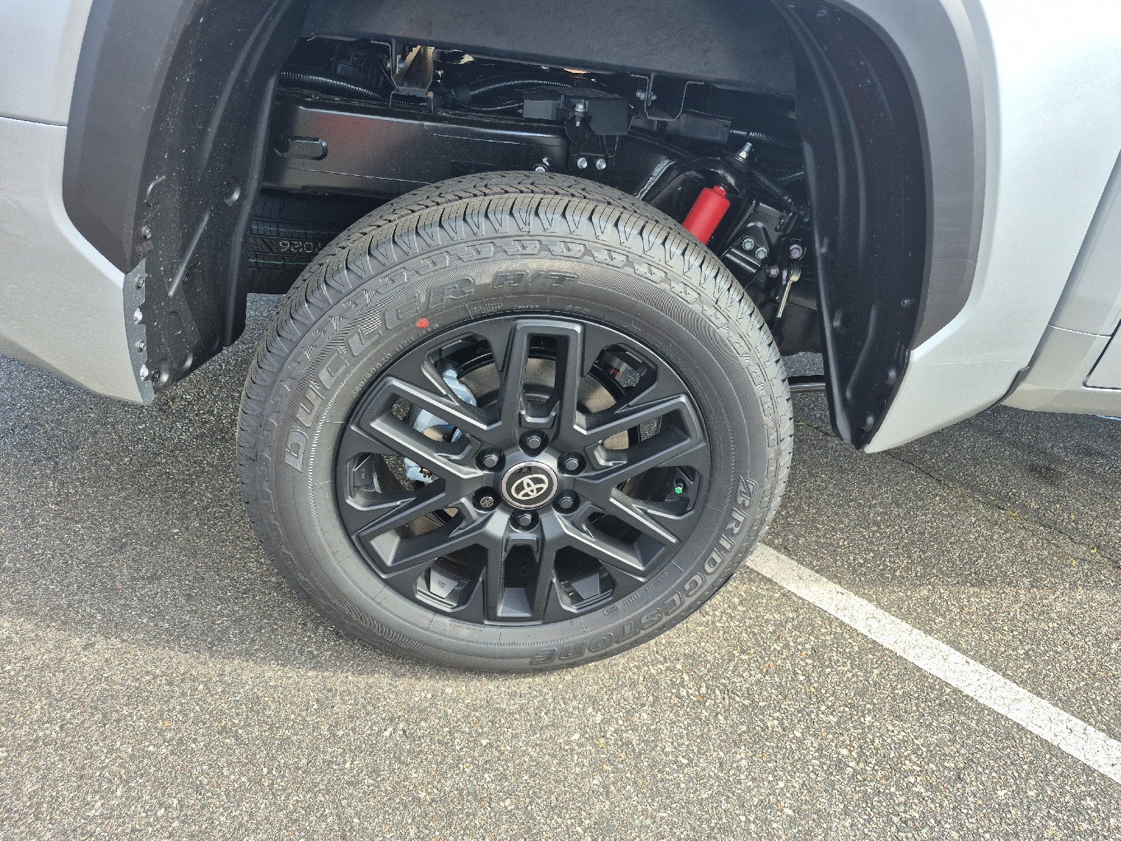 2026 Toyota Tundra 4WD 4WD CREW LIMITED 5.5