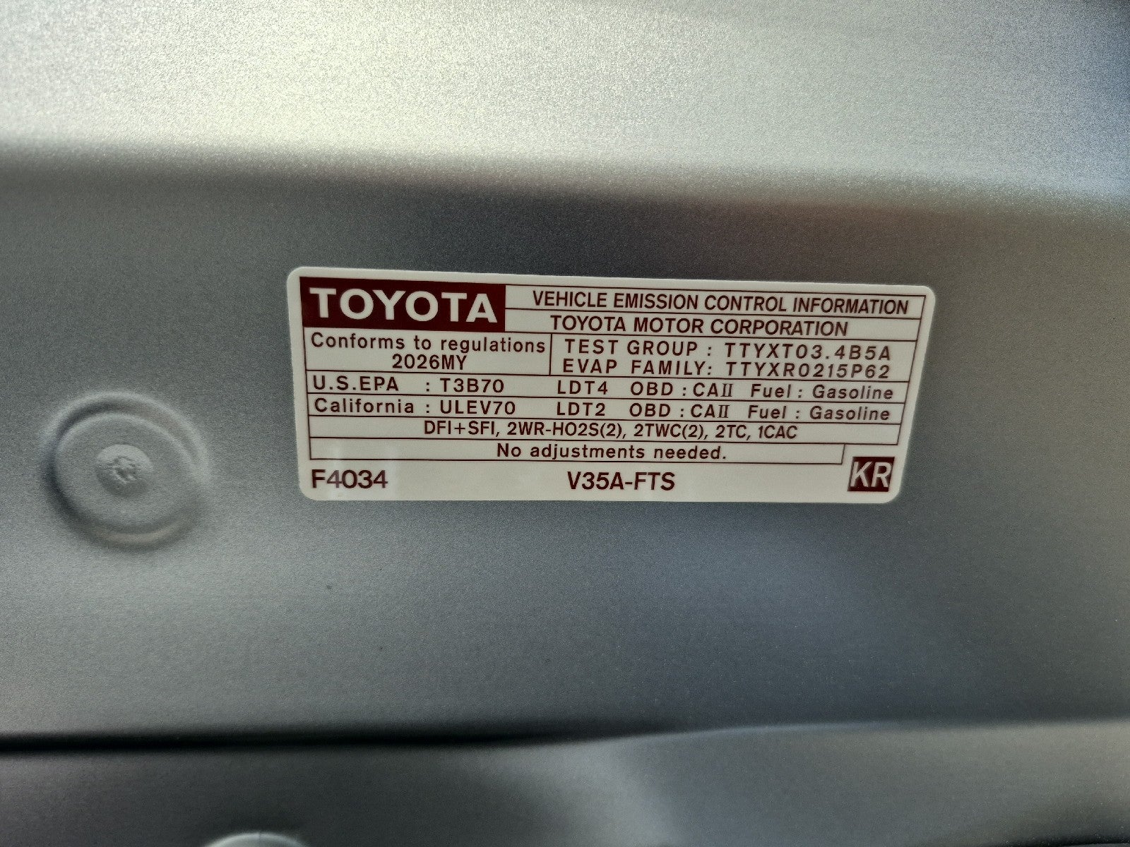 2026 Toyota Tundra 4WD 4WD CREW LIMITED 5.5