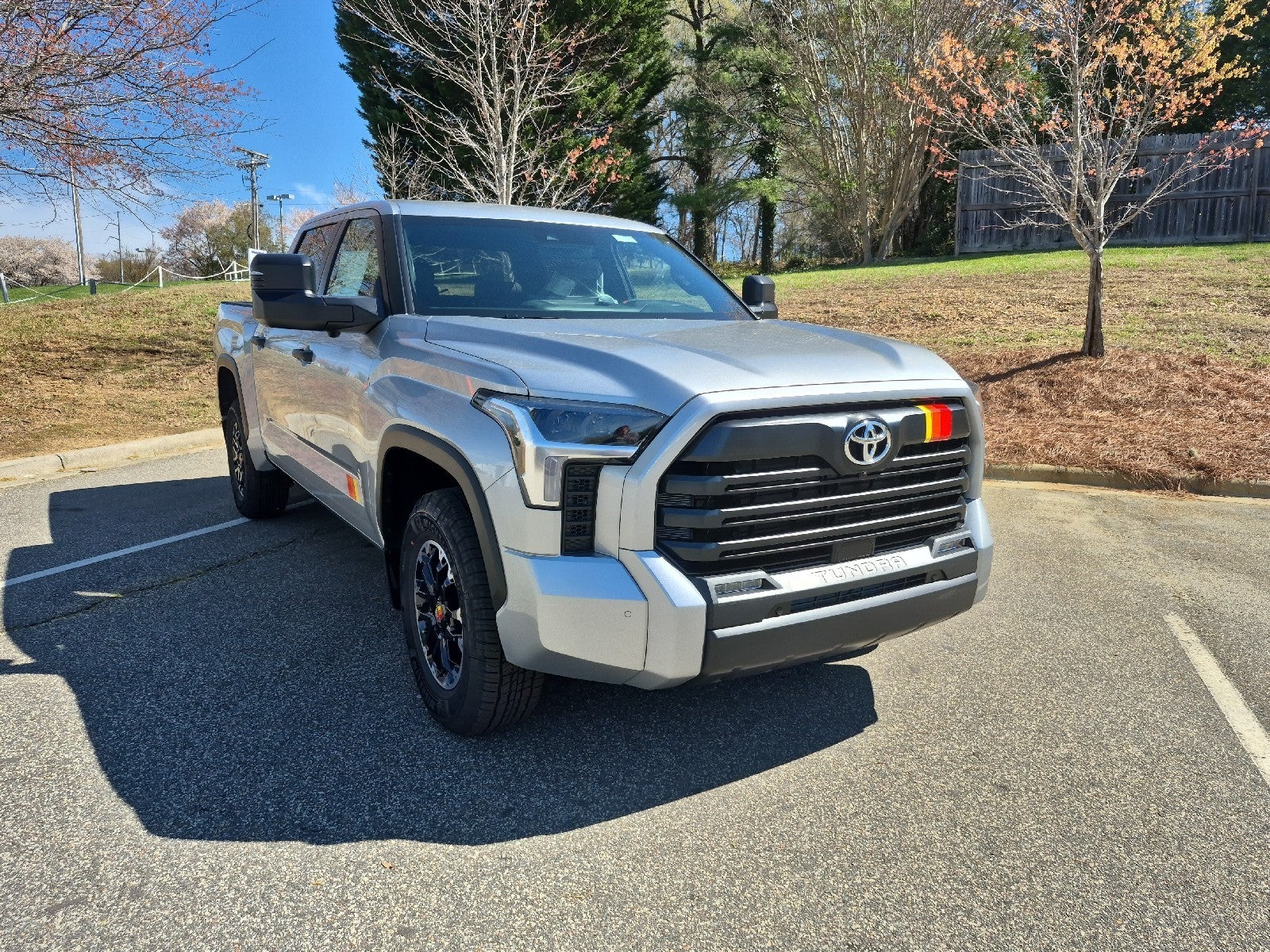 2026 Toyota Tundra 4WD 4WD CREW SR5 5.5'