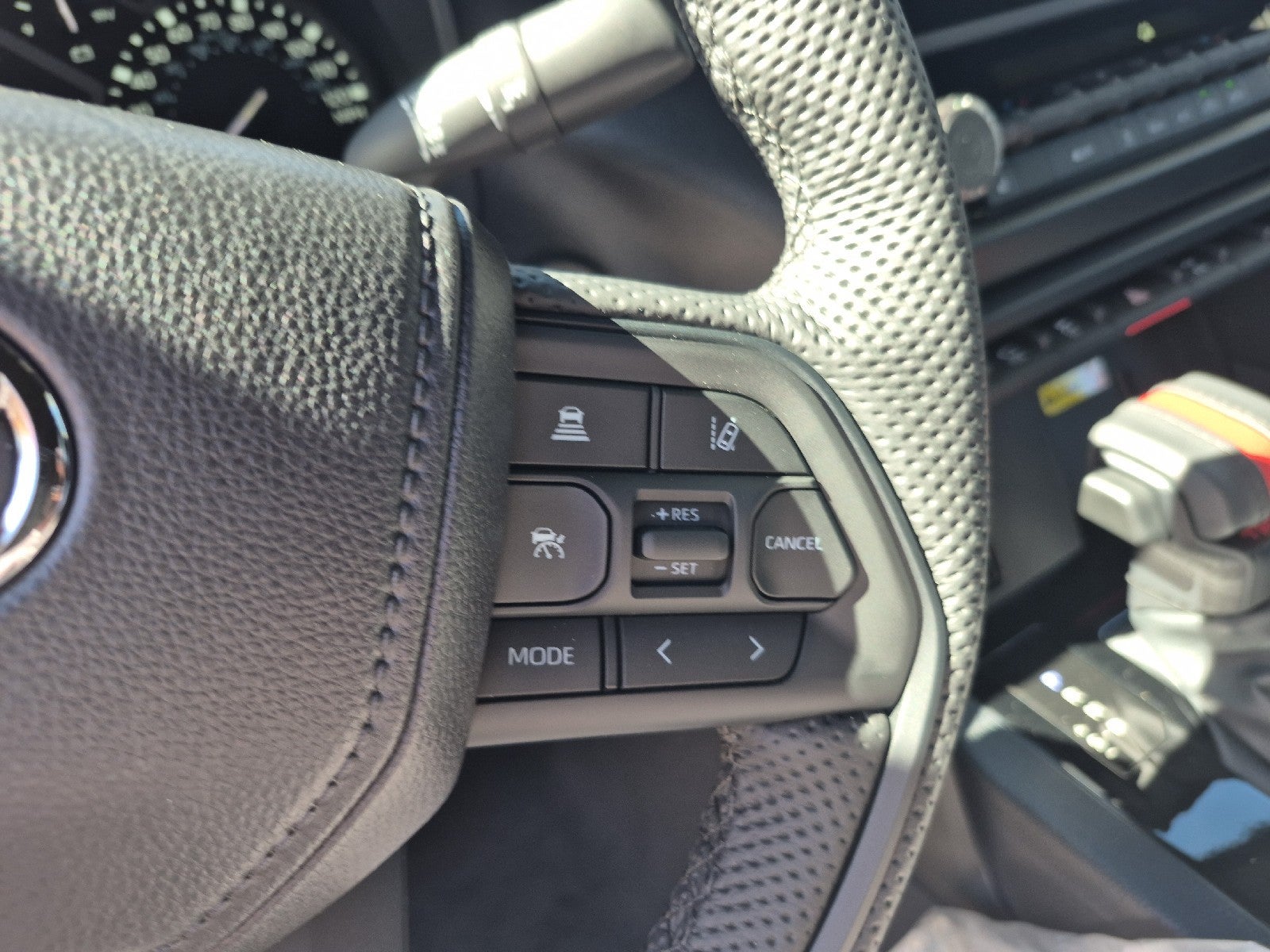 2026 Toyota Tundra 4WD 4WD CREW SR5 5.5'