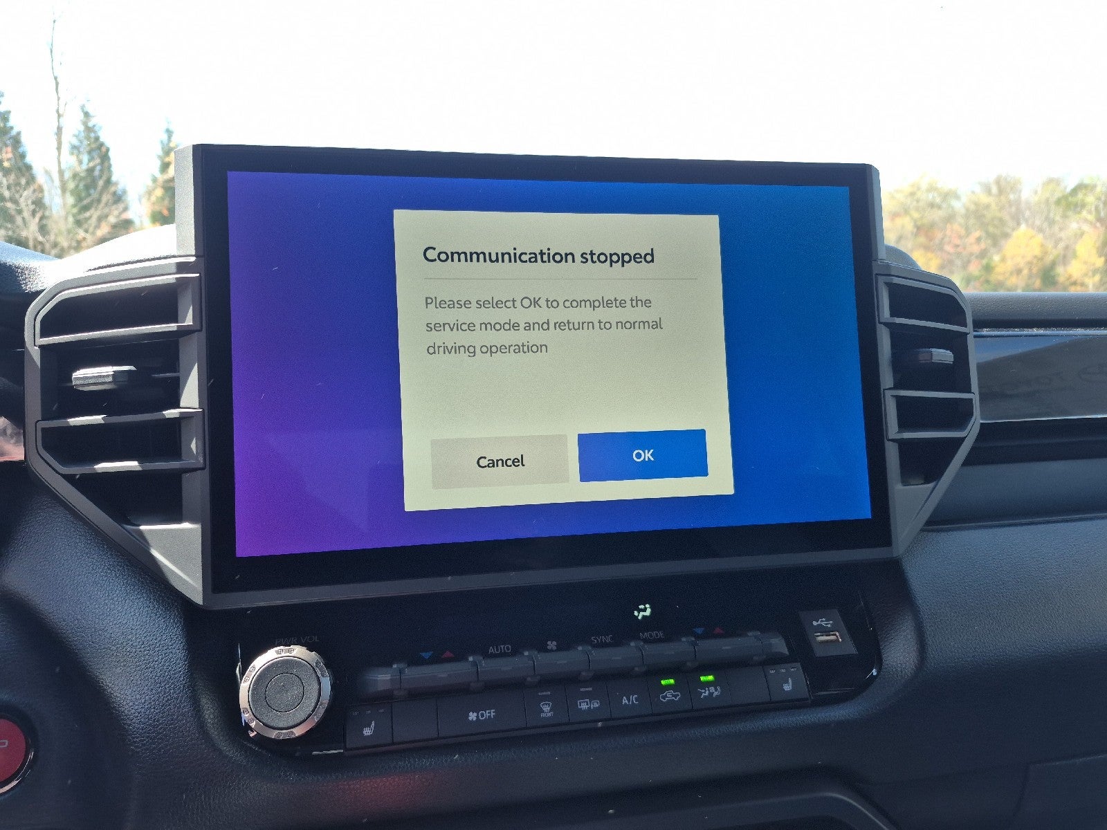 2026 Toyota Tundra 4WD 4WD CREW SR5 5.5'