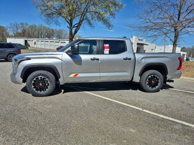 2026 Toyota Tundra 4WD 4WD CREW SR5 5.5'