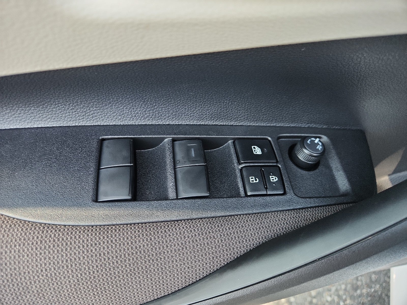 2026 Toyota Corolla LE CVT