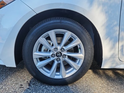 2027 Toyota Corolla LE