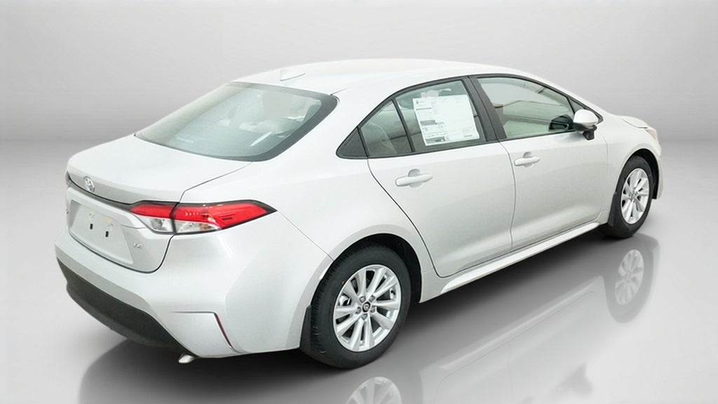 2027 Toyota Corolla LE