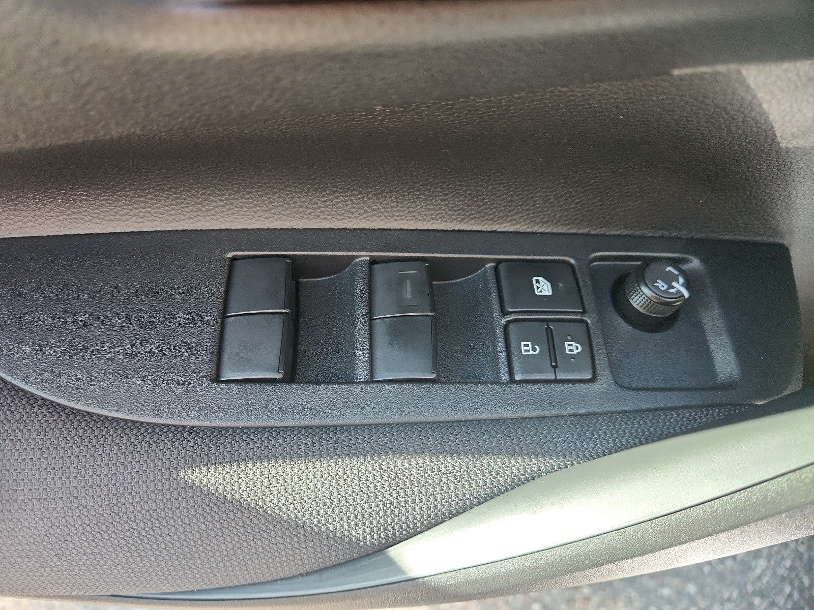 2026 Toyota Corolla 4DR CVT LE