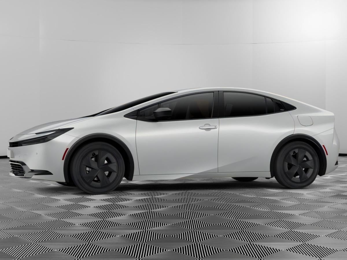 2027 Toyota Prius Plug-In LE