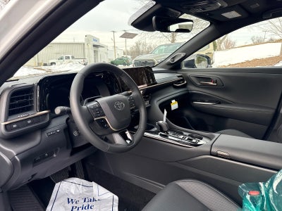 2026 Toyota Crown 4DR AWD PLATINUM