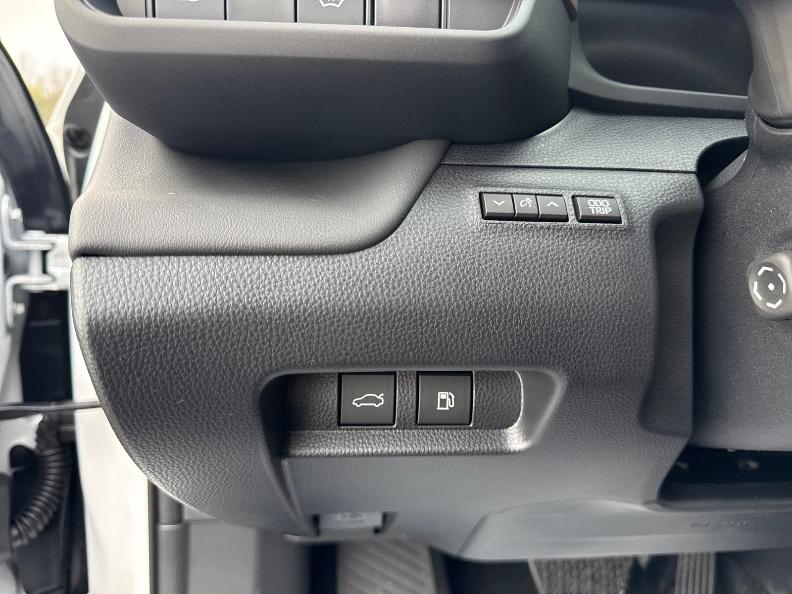 2026 Toyota Crown 4DR AWD PLATINUM