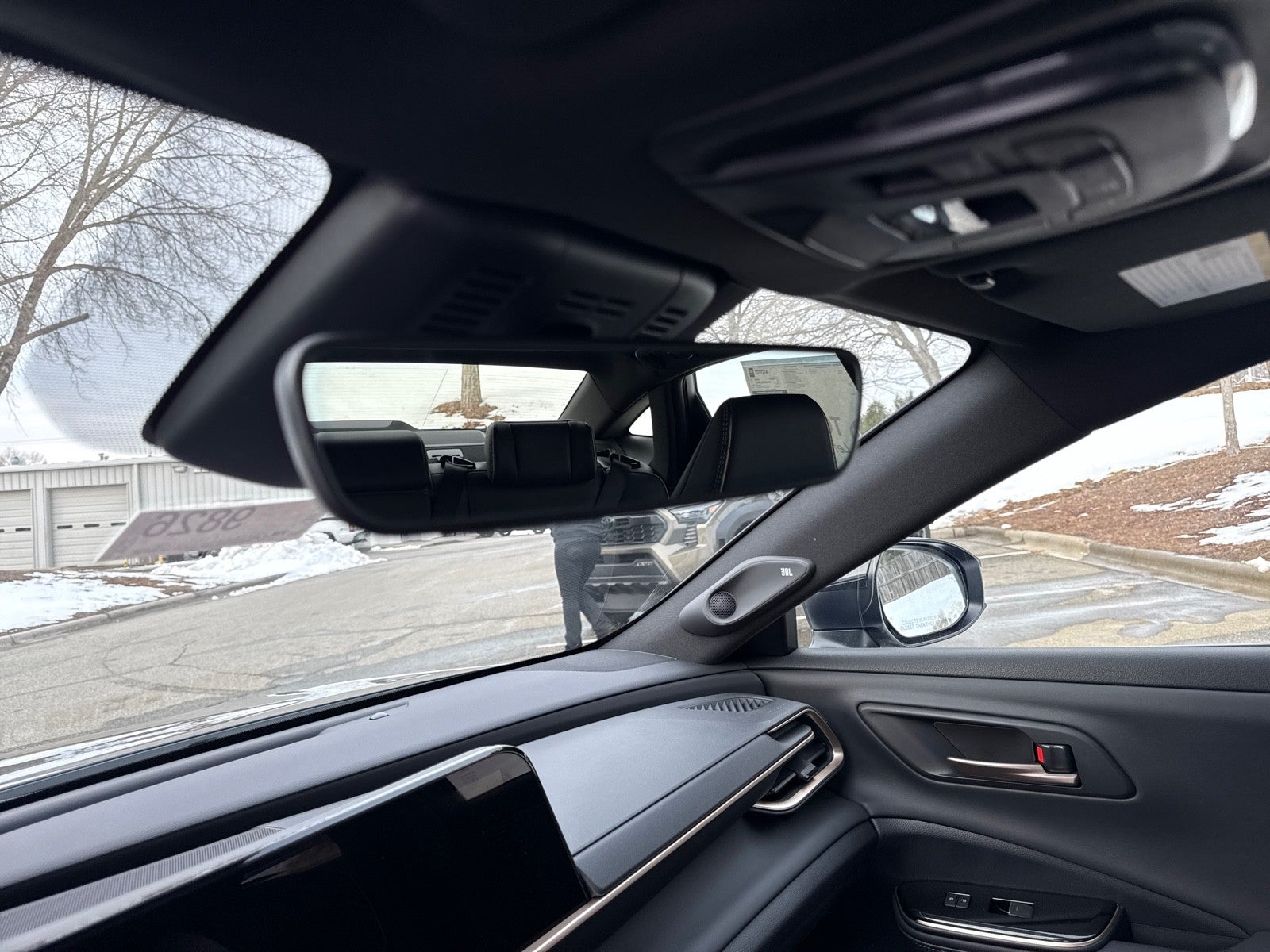 2026 Toyota Crown 4DR AWD PLATINUM