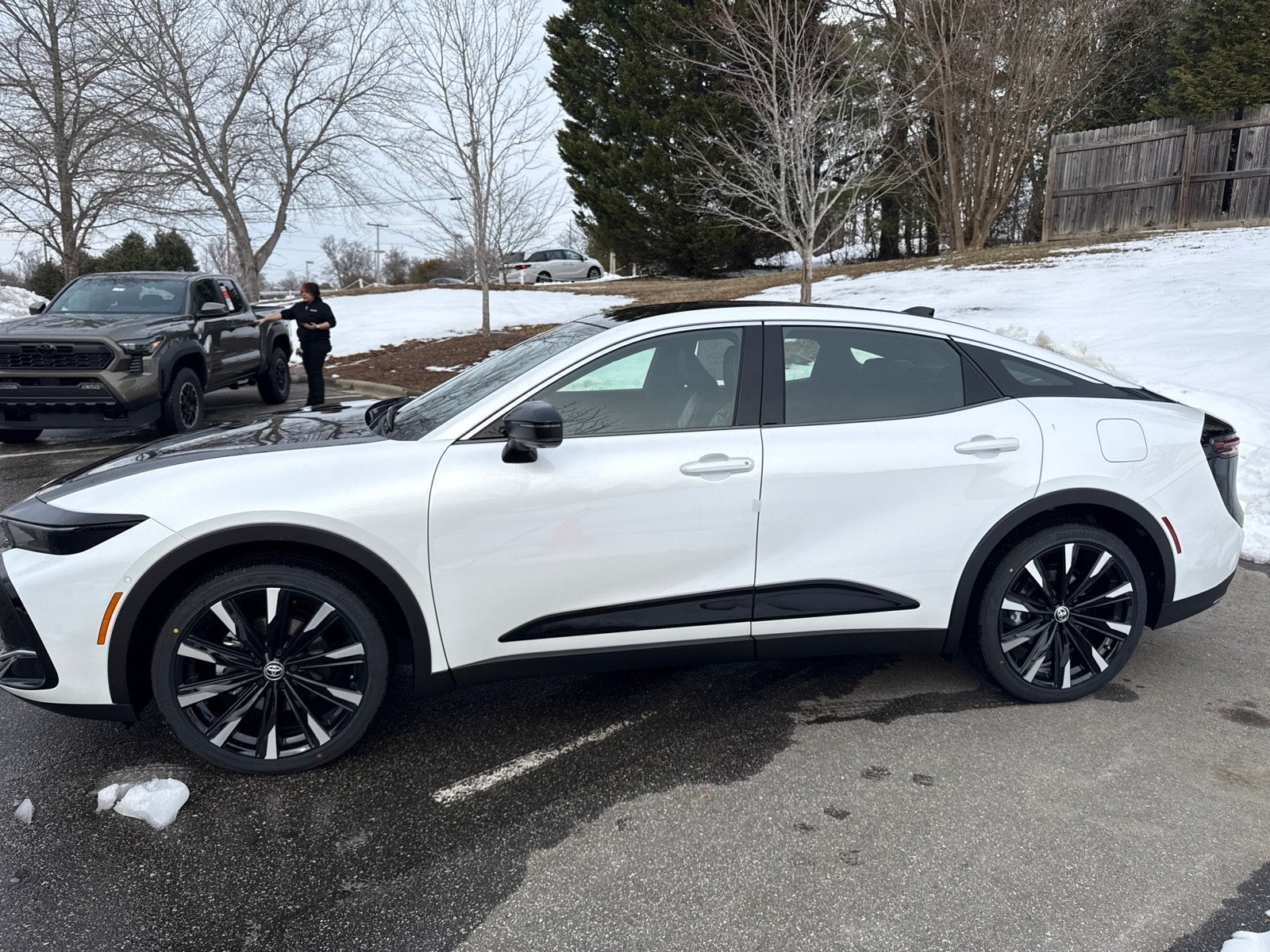 2026 Toyota Crown 4DR AWD PLATINUM