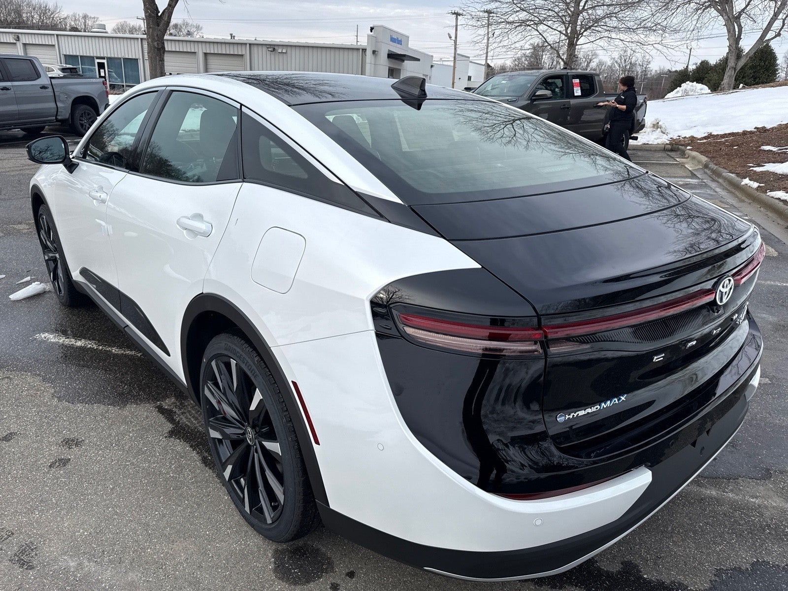 2026 Toyota Crown 4DR AWD PLATINUM