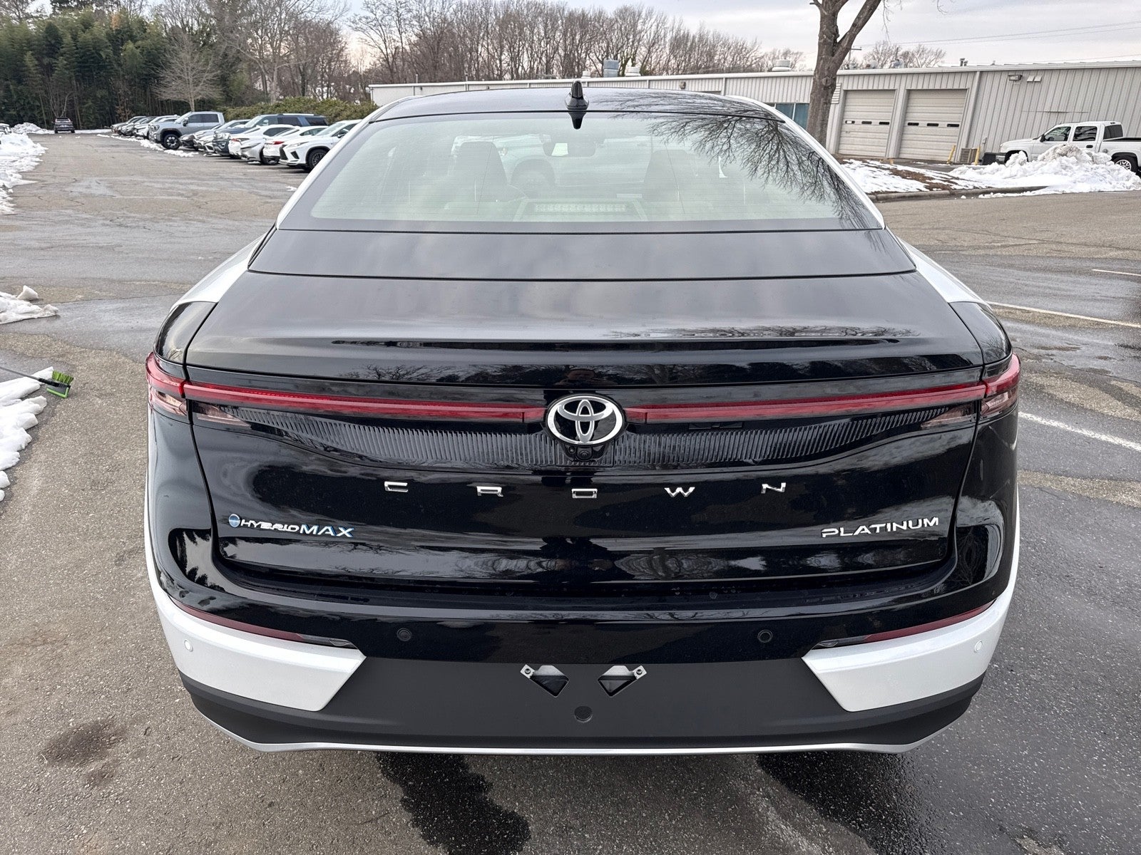 2026 Toyota Crown 4DR AWD PLATINUM