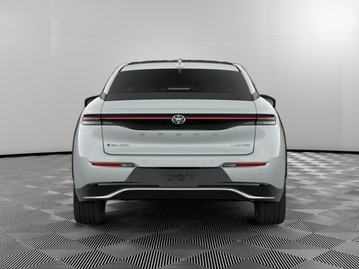 2027 Toyota Toyota Crown Limited
