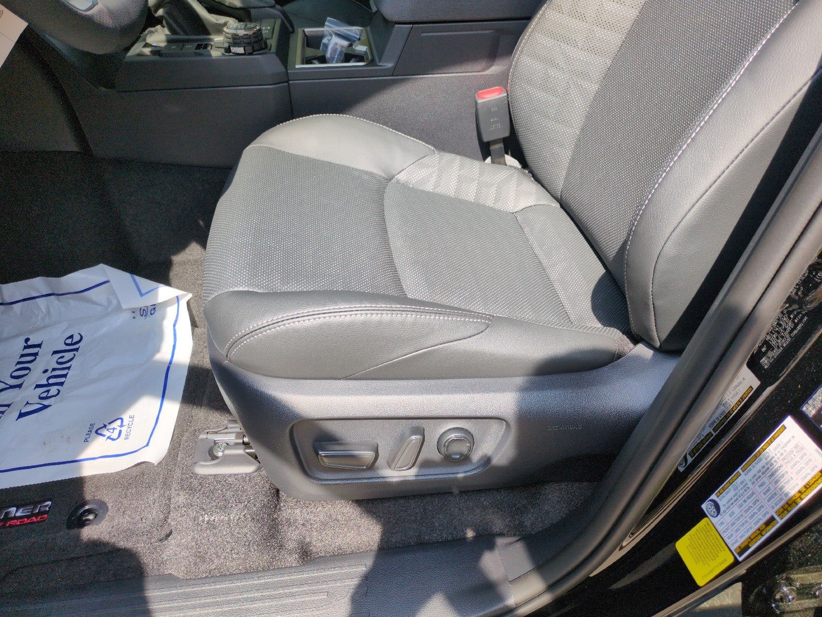 2026 Toyota 4Runner 4DR 4WD TRD OR PREMI