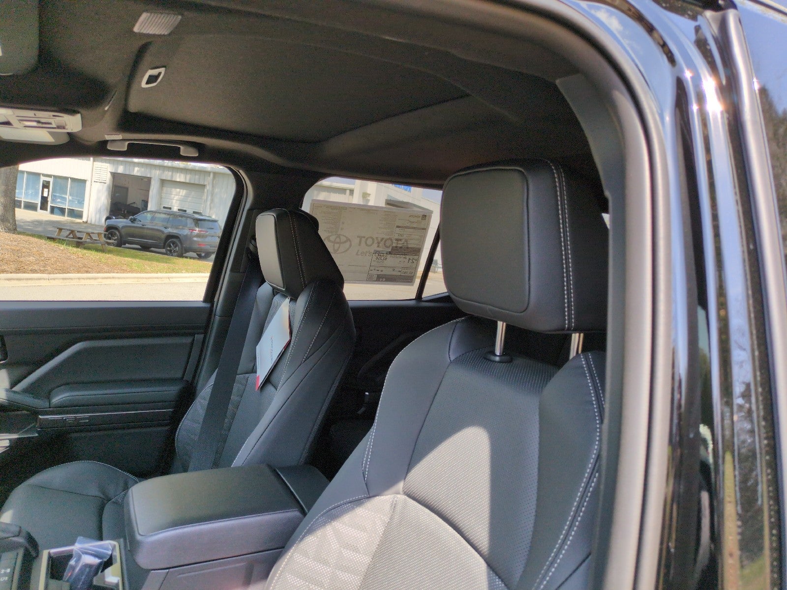 2026 Toyota 4Runner 4DR 4WD TRD OR PREMI