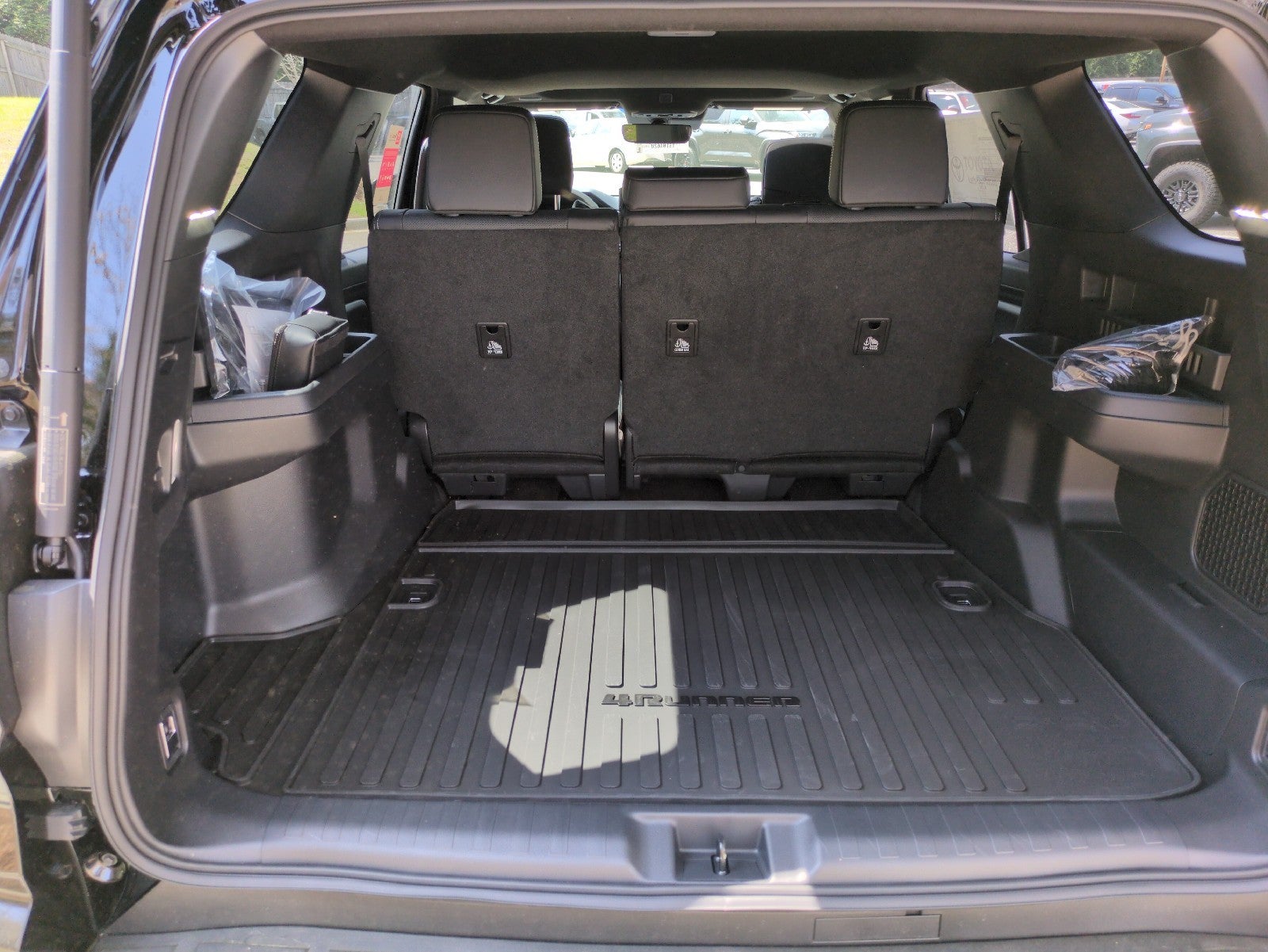 2026 Toyota 4Runner 4DR 4WD TRD OR PREMI