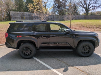 2026 Toyota 4Runner 4DR 4WD TRD OR PREMI
