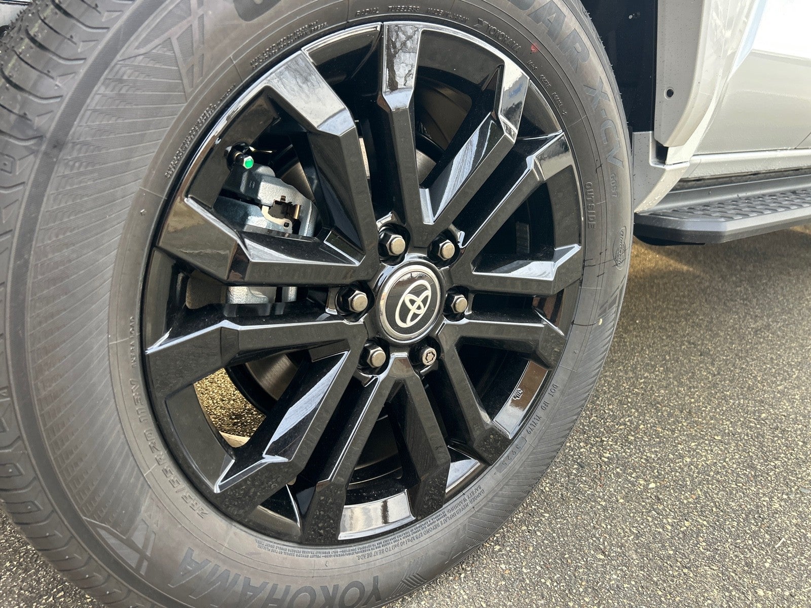 2025 Toyota 4Runner i-FORCE MAX Platinum