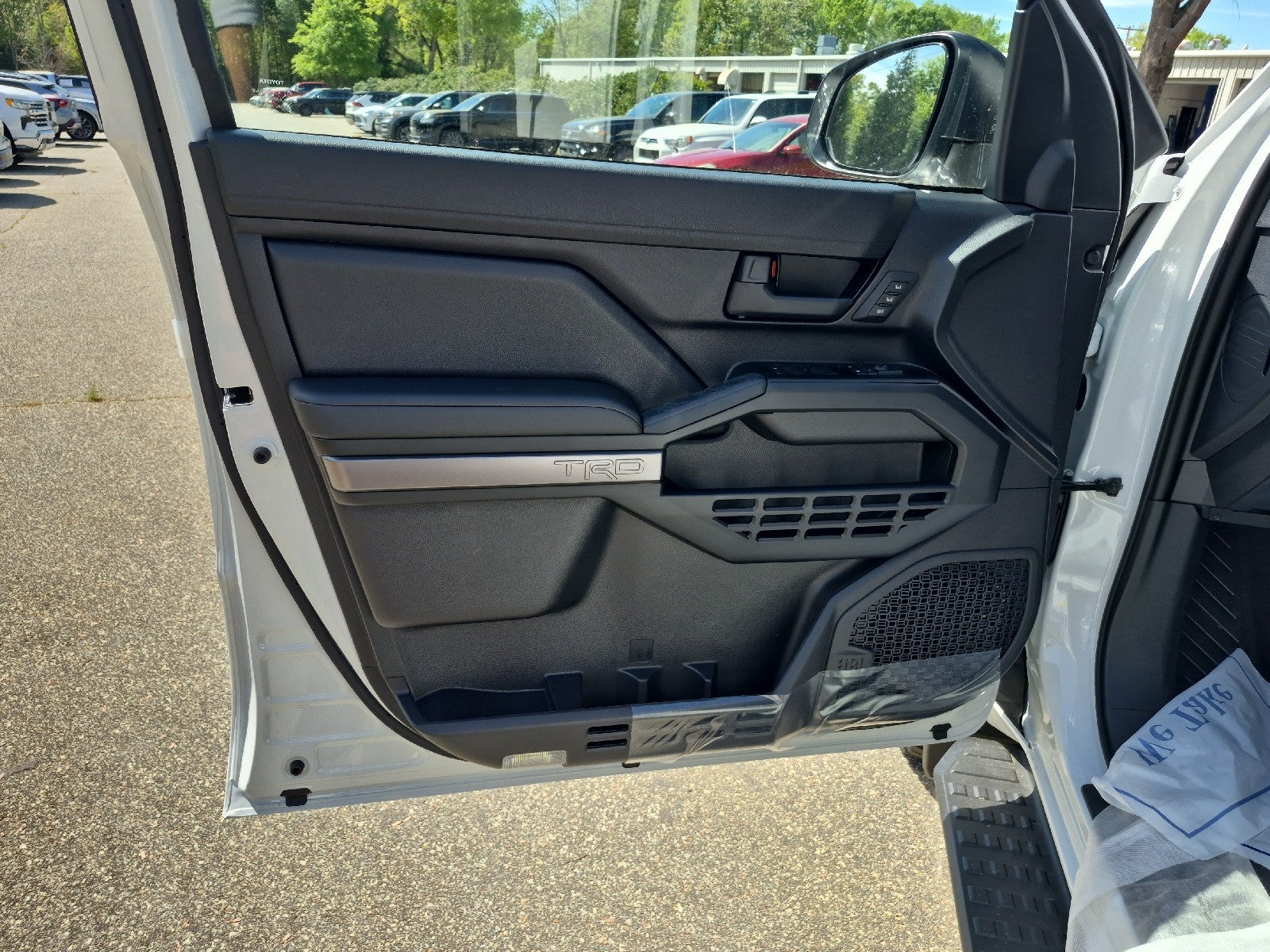 2026 Toyota 4Runner i-FORCE MAX TRD Off-Road Premium i-FORCE MAX