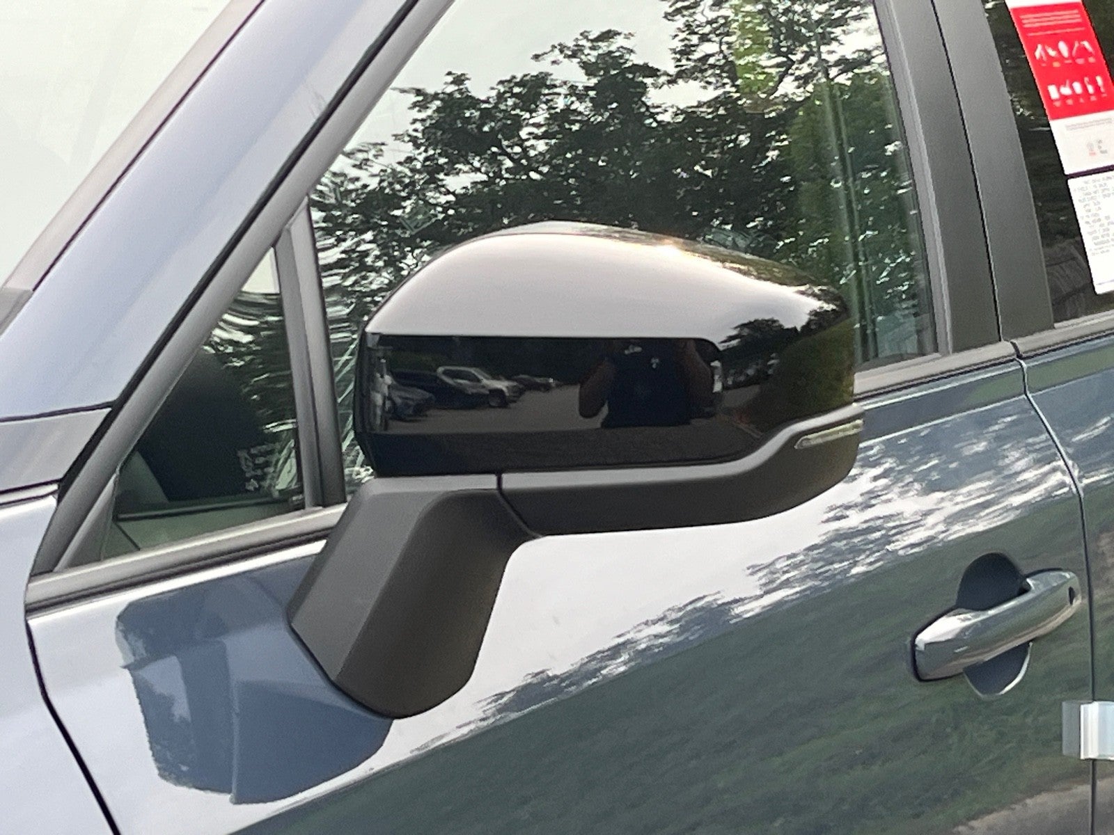 2026 Toyota RAV4 Plug-In Hybrid 4DR SE