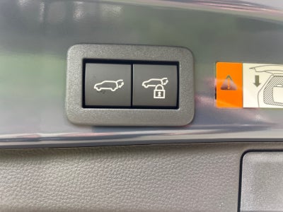 2026 Toyota RAV4 Plug-In Hybrid 4DR SE