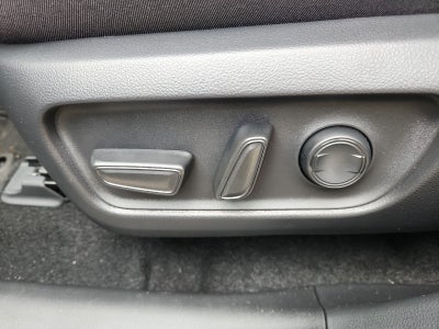 2026 Toyota RAV4 Plug-In Hybrid 4DR SE