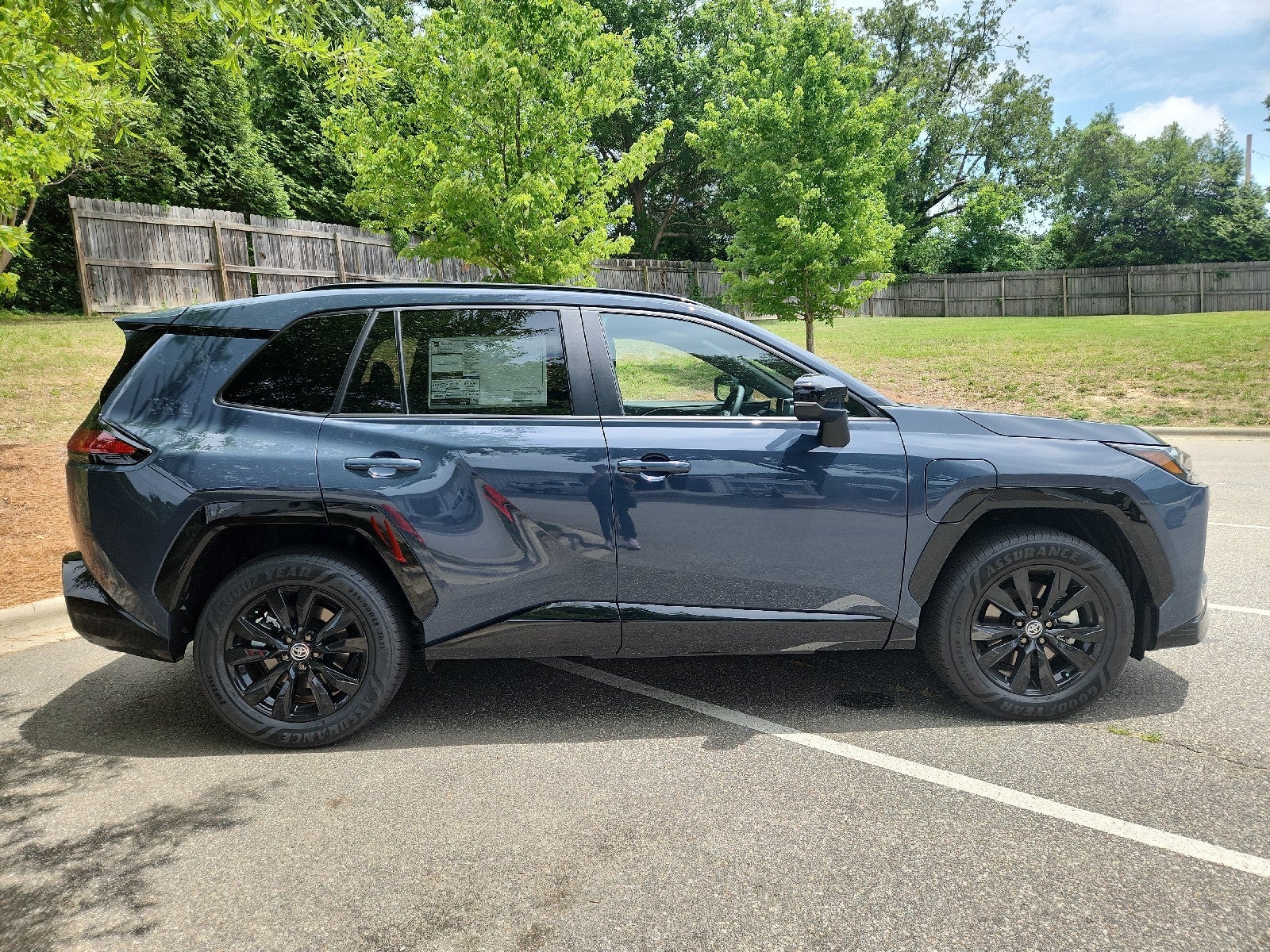 2026 Toyota RAV4 Plug-In Hybrid 4DR SE