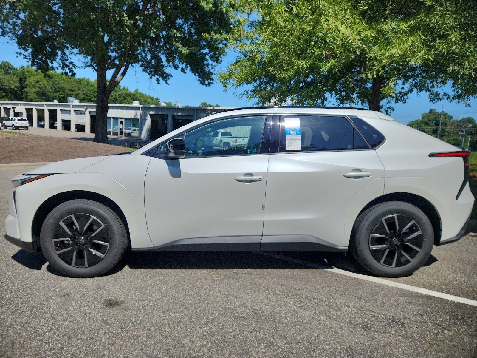 2026 Toyota bZ XLE